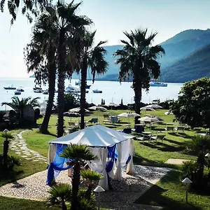 Eros **** Vulcano (Isola)