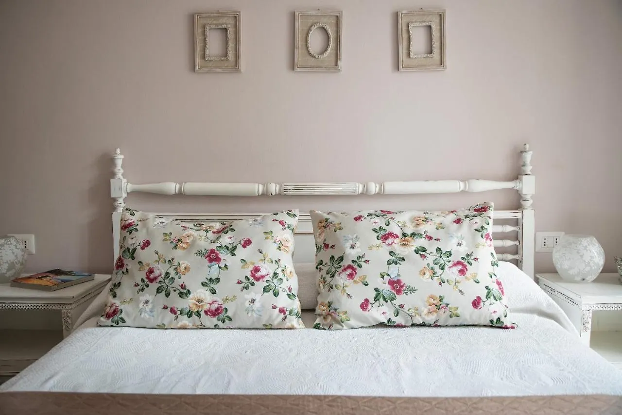 Villa Ortensia Aci Castello Bed & Breakfast